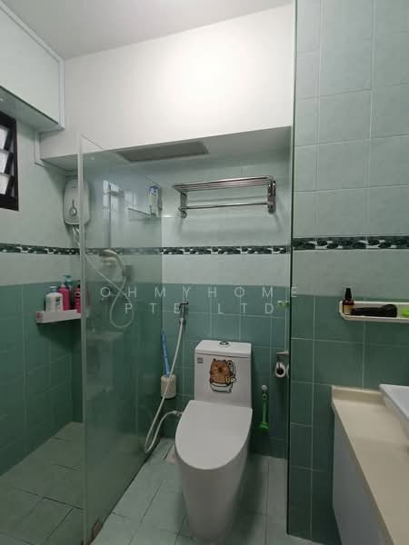 988A Jurong West Street 93, 988A Jurong West Street 93, 3 Bedrooms, 1,184 sqft, HDB Flat For Sale, by EVON NG, 500186924 - Bathroom - PropertyGuru.com.sg