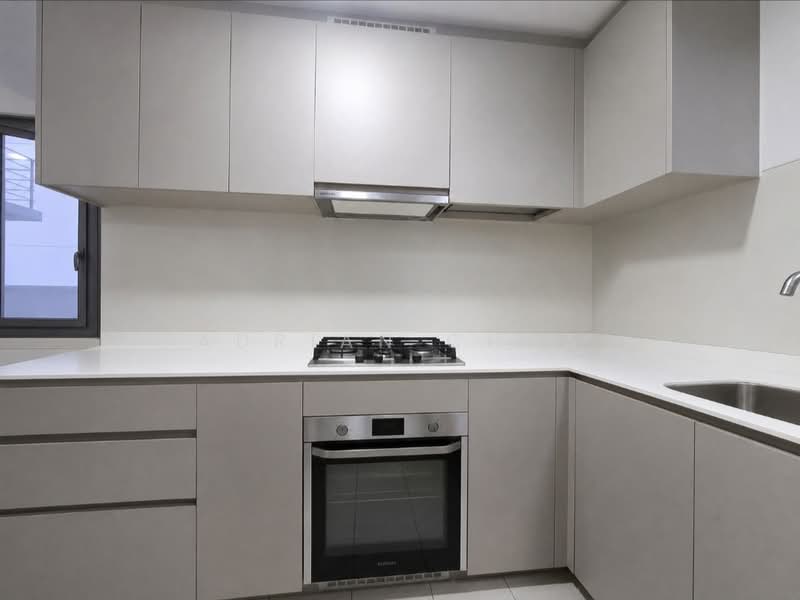 The Visionaire, 174 Canberra Drive, 4 Bedrooms, 1,141 sqft, Executive Condominium For Sale, by Adrian Chua, 500186926 - Kitchen - PropertyGuru.com.sg