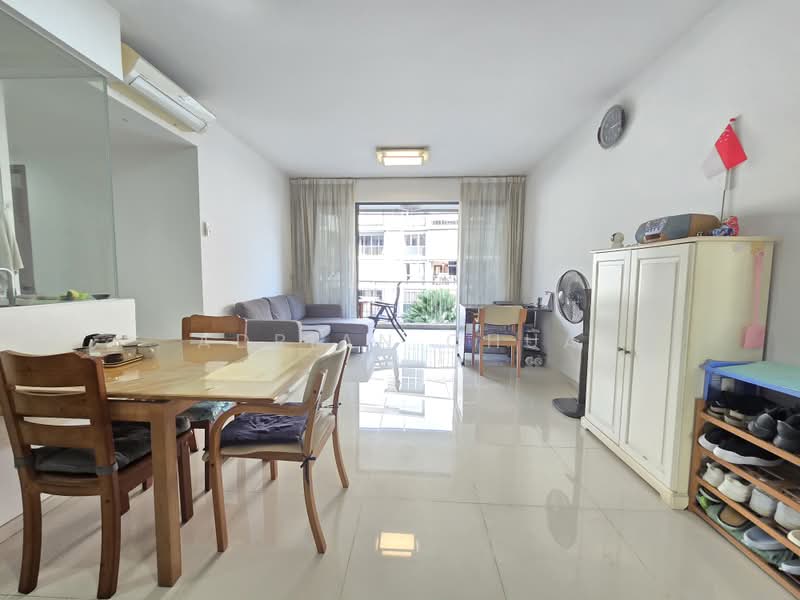 The Visionaire, 174 Canberra Drive, 4 Bedrooms, 1,141 sqft, Executive Condominium For Sale, by Adrian Chua, 500186926 - Living Room - PropertyGuru.com.sg