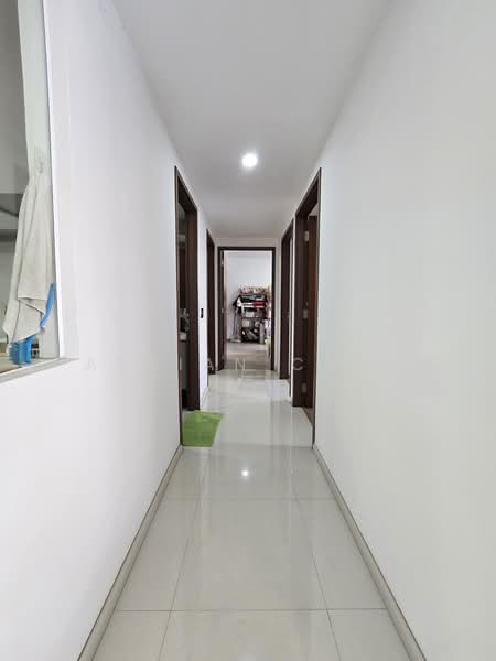 The Visionaire, 174 Canberra Drive, 4 Bedrooms, 1,141 sqft, Executive Condominium For Sale, by Adrian Chua, 500186926 - Corridor - PropertyGuru.com.sg