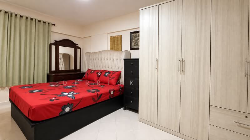 443 Jurong West Avenue 1, 443 Jurong West Avenue 1, 3 Bedrooms, 1,453 sqft, HDB Flat For Sale, by Derrick Low, 500186928 - Bedroom - PropertyGuru.com.sg