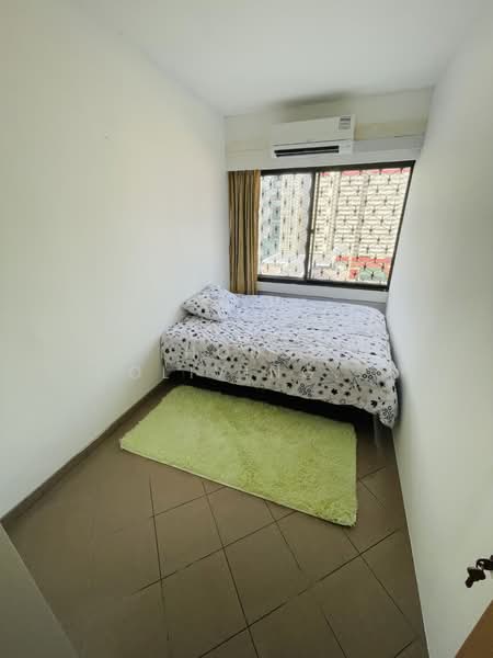 People's Park Complex, 1 Park Road, Room Rental, 100 sqft, Condominium For Rent, by ling, 500186933 - Bedroom - PropertyGuru.com.sg