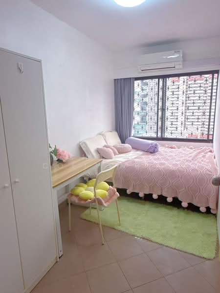 People's Park Complex, 1 Park Road, Room Rental, 100 sqft, Condominium For Rent, by ling, 500186933 - Bedroom - PropertyGuru.com.sg