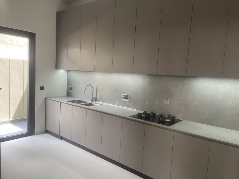 ❤️BEST BRAND NEW SEMI-D IN D11❤️✅RAFFLES GIRLS PRIMARY SCHOOL✅⭐BRILLIANTLY DESIGNED⭐⚡REGULAR SHAPED, HILLCREST / GREENWOOD / GREENMEAD /  GREENVIEW / WATTEN / BUKIT TIMAH / CORONATION /, 5 Bedrooms, 6,736 sqft, Semi-Detached House For Sale, by Gabriel Lim, 500186934 - Kitchen - PropertyGuru.com.sg