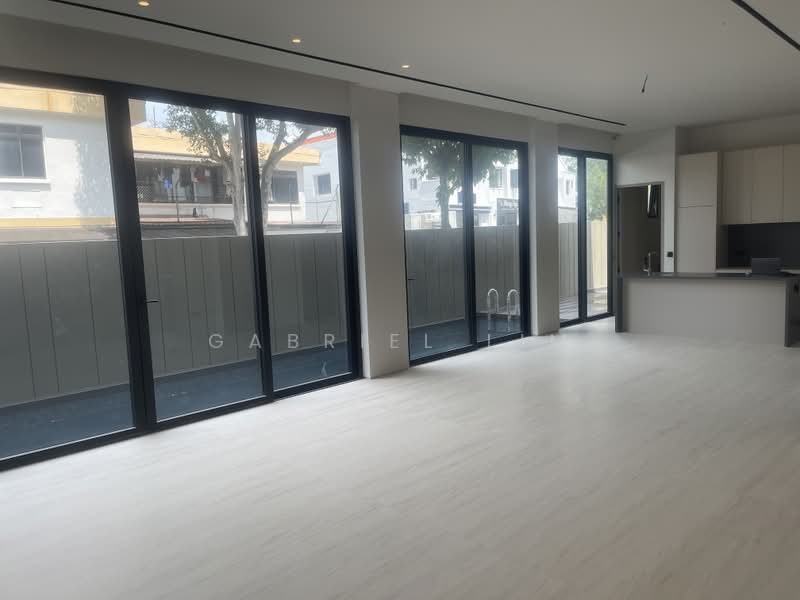 ❤️BEST BRAND NEW SEMI-D IN D11❤️✅RAFFLES GIRLS PRIMARY SCHOOL✅⭐BRILLIANTLY DESIGNED⭐⚡REGULAR SHAPED, HILLCREST / GREENWOOD / GREENMEAD /  GREENVIEW / WATTEN / BUKIT TIMAH / CORONATION /, 5 Bedrooms, 6,736 sqft, Semi-Detached House For Sale, by Gabriel Lim, 500186934 - Living Room - PropertyGuru.com.sg