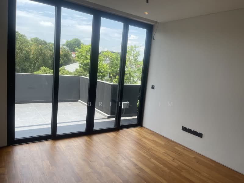 ❤️BEST BRAND NEW SEMI-D IN D11❤️✅RAFFLES GIRLS PRIMARY SCHOOL✅⭐BRILLIANTLY DESIGNED⭐⚡REGULAR SHAPED, HILLCREST / GREENWOOD / GREENMEAD /  GREENVIEW / WATTEN / BUKIT TIMAH / CORONATION /, 5 Bedrooms, 6,736 sqft, Semi-Detached House For Sale, by Gabriel Lim, 500186934 - Balcony - PropertyGuru.com.sg