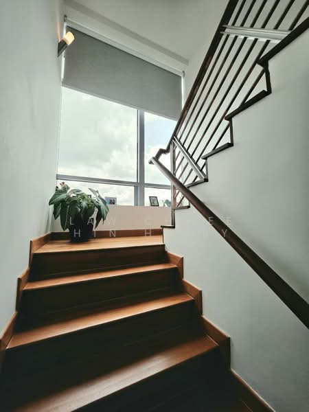 Park Infinia at Wee Nam, 2A Lincoln Road, 4 Bedrooms, 3,218 sqft, Condominium For Rent, by Law Chwee Hin Harry, 500186940 - Stairway - PropertyGuru.com.sg