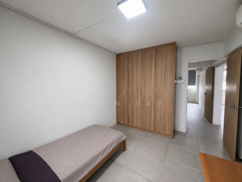 327 Serangoon Avenue 3, 327 Serangoon Avenue 3, Room Rental, 150 sqft, HDB Flat For Rent, by Alvin Tay, 500186941 - Bedroom - PropertyGuru.com.sg