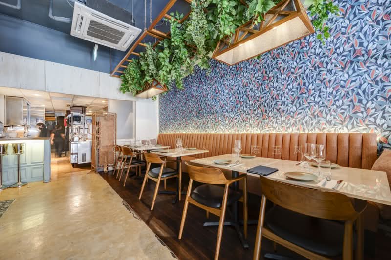 ✨ Prime F&B Shophouse on Keong Saik Road, Keong Saik Road | Neil Road | Bukit Pasoh Road, 1,400 sqft, Food & Beverage For Rent, by Evon Tan 陈玉凤, 500186951 - Interior - CommercialGuru.com.sg