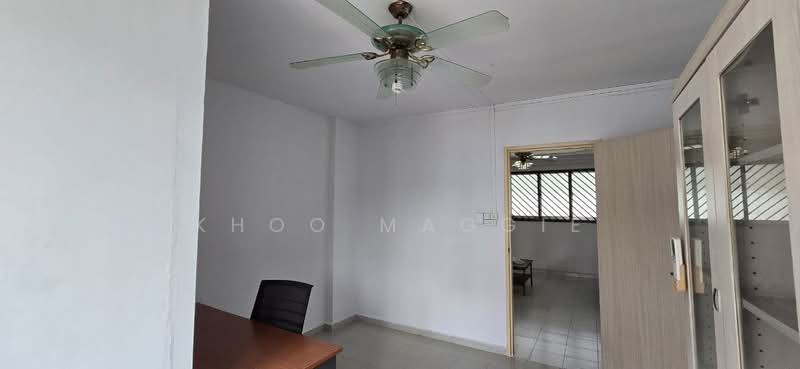 436 Fajar Road, 436 Fajar Road, 3 Bedrooms, 1,119 sqft, HDB Flat For Rent, by Khoo Maggie, 500186952 - Study - PropertyGuru.com.sg