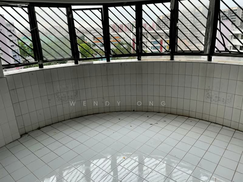 641 Hougang Avenue 8, 641 Hougang Avenue 8, 3 Bedrooms, 1,291 sqft, HDB Flat For Sale, by Wendy Ong, 500186953 - Balcony - PropertyGuru.com.sg