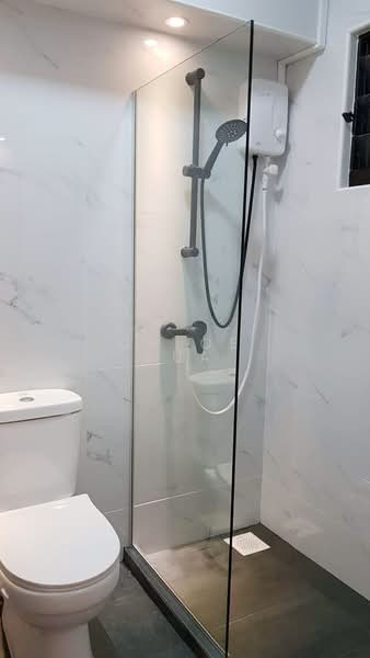 405 Admiralty Link, 405 Admiralty Link, 3 Bedrooms, 969 sqft, HDB Flat For Sale, by Chloe Kua, 500186959 - Bathroom - PropertyGuru.com.sg
