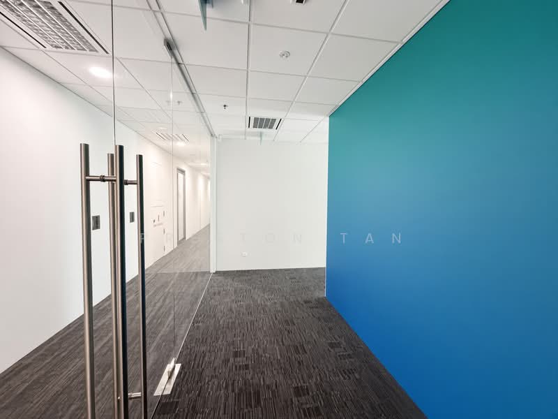 Ocean Financial Centre, 10 Collyer Quay, 1,367 sqft, Office For Rent, by Preston Tan, 500186966 - Corridor - CommercialGuru.com.sg