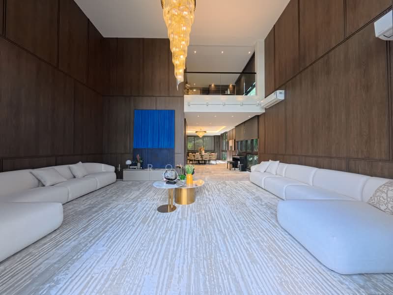 ❤️ LUXURY DESIGNER BUILD HOME! BRAND NEW LAUNCH IN D11!, Shrewsbury Road / Moulmein Road / Thomson Roa, 5 Bedrooms, 6,925 sqft, Corner Terrace For Sale, by Li Rong Teh, 500186987 - PropertyGuru.com.sg