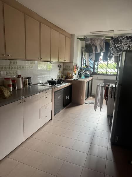 419 Bedok North Street 1, 419 Bedok North Street 1, 2 Bedrooms, 732 sqft, HDB Flat For Rent, by Gillian Loke, 500186989 - Kitchen - PropertyGuru.com.sg