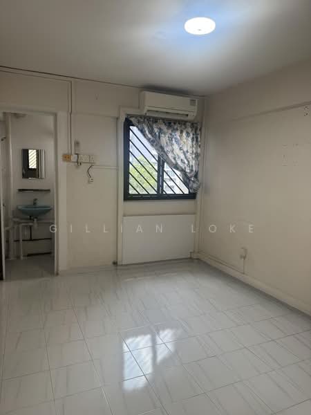 419 Bedok North Street 1, 419 Bedok North Street 1, 2 Bedrooms, 732 sqft, HDB Flat For Rent, by Gillian Loke, 500186989 - Bathroom - PropertyGuru.com.sg