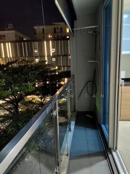 Le Regal, 340 Geylang Road, 2 Bedrooms, 517 sqft, Apartment For Rent, by Charpin Tan, 500187004 - Balcony - PropertyGuru.com.sg