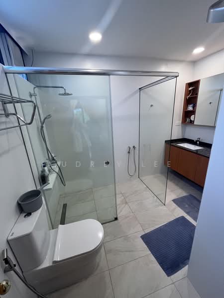 28B Lor H Telok Kurau D15, Lorong H Telok Kurau, 3 Bedrooms, 1,872 sqft, Walk-up Apartment For Sale, by Audrey Lee, 500187010 - Bathroom - PropertyGuru.com.sg