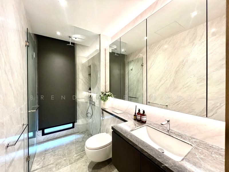 Thomson/Novena ✧ Brand New Terrace Houses ✧ City-Fringe Lifestyle, Thomson Road, Moulmein Road, Shrewsbury Road, 5 Bedrooms, 6,062 sqft, Terraced House For Sale, by Brenda Zee (徐黎倫), 500187013 - Bathroom - PropertyGuru.com.sg