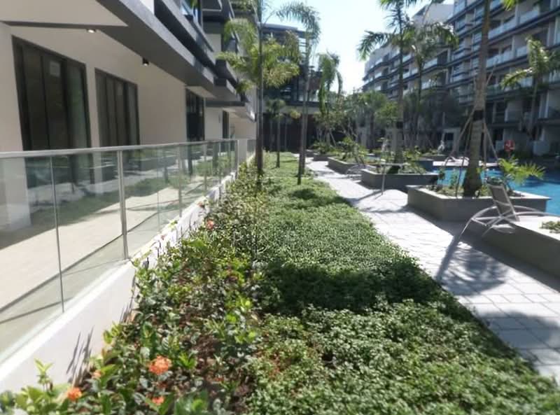 Hedges Park Condominium, 83 Flora Drive, 4 Bedrooms, 1,539 sqft, Condominium For Sale, by Edmund Lim, 500187017 - Exterior - PropertyGuru.com.sg
