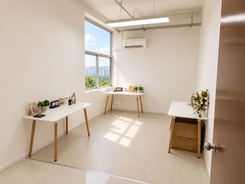 Wcega Tower, 21 Bukit Batok Crescent, 100 sqft, Light Industrial (B1) For Rent, by Laven Loo 吕欣颐, 500187023 - CommercialGuru.com.sg
