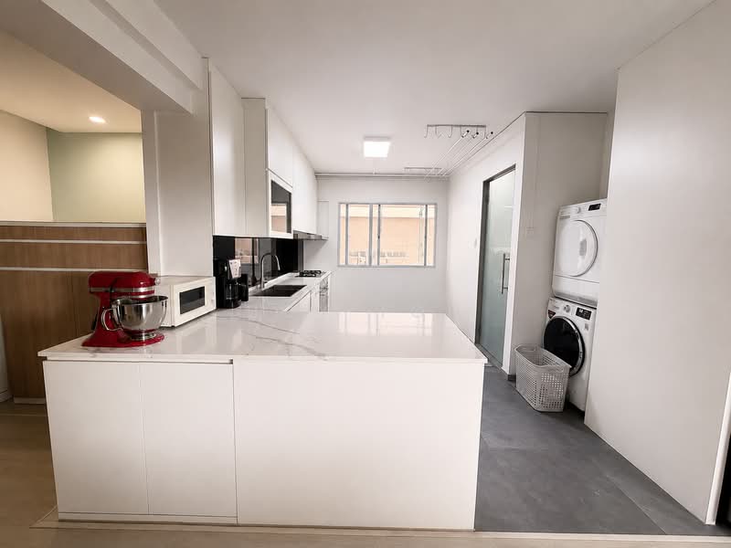 406 Bukit Batok West Avenue 7, 406 Bukit Batok West Avenue 7, 4 Bedrooms, 1,636 sqft, HDB Flat For Sale, by Joy Toh, 500187040 - Kitchen - PropertyGuru.com.sg