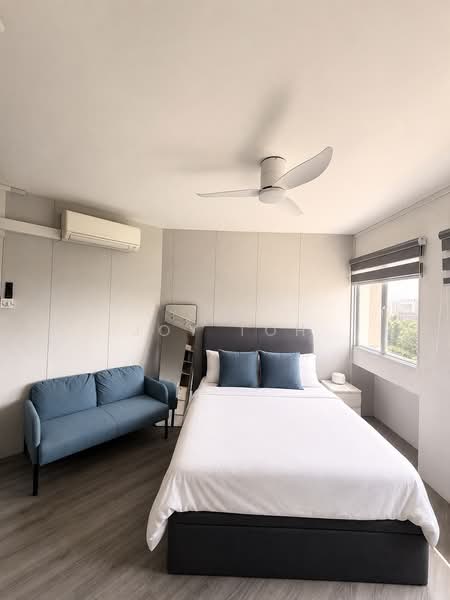 406 Bukit Batok West Avenue 7, 406 Bukit Batok West Avenue 7, 4 Bedrooms, 1,636 sqft, HDB Flat For Sale, by Joy Toh, 500187040 - Bedroom - PropertyGuru.com.sg