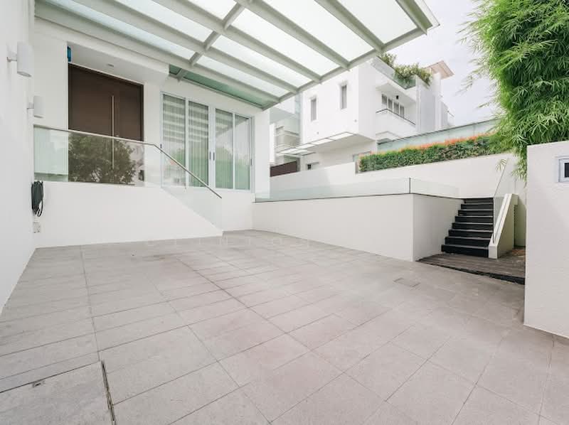 Goodman/Wilkinson/Broadrick/Wareham/Poole Road, , 5 Bedrooms, 4,500 sqft, Semi-Detached House For Rent, by Clinton Lim, 500187045 - Exterior - PropertyGuru.com.sg