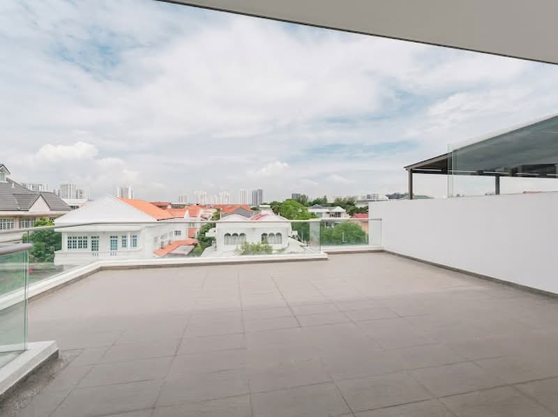 Goodman/Wilkinson/Broadrick/Wareham/Poole Road, , 5 Bedrooms, 4,500 sqft, Semi-Detached House For Rent, by Clinton Lim, 500187045 - Exterior - PropertyGuru.com.sg
