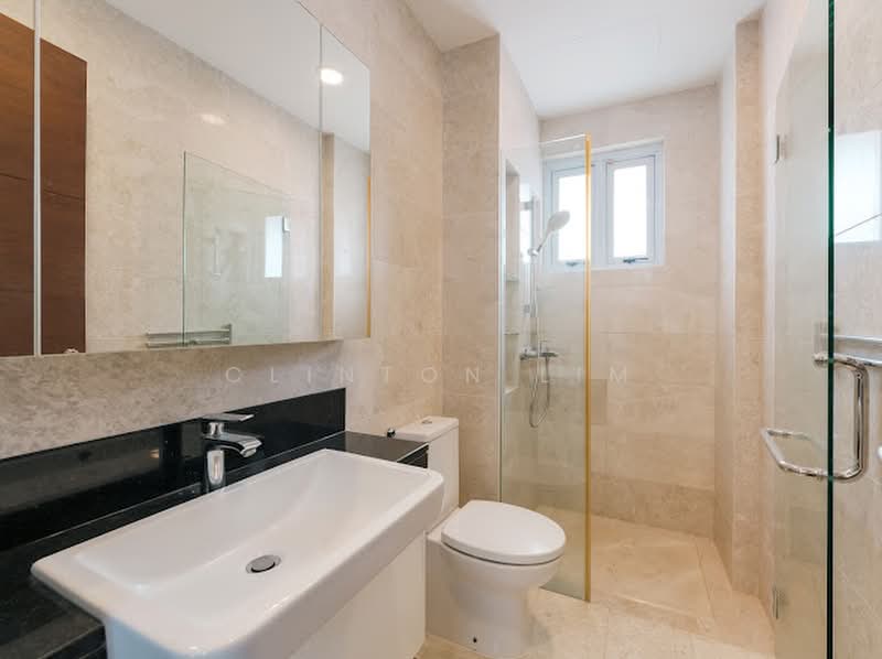 Mountbatten Road, , 5 Bedrooms, 4,500 sqft, Semi-Detached House For Rent, by Clinton Lim, 500187045 - Bathroom - PropertyGuru.com.sg