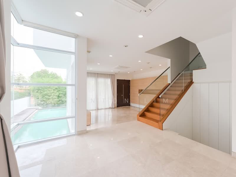 Mountbatten Road, , 5 Bedrooms, 4,500 sqft, Semi-Detached House For Rent, by Clinton Lim, 500187045 - Living Room - PropertyGuru.com.sg
