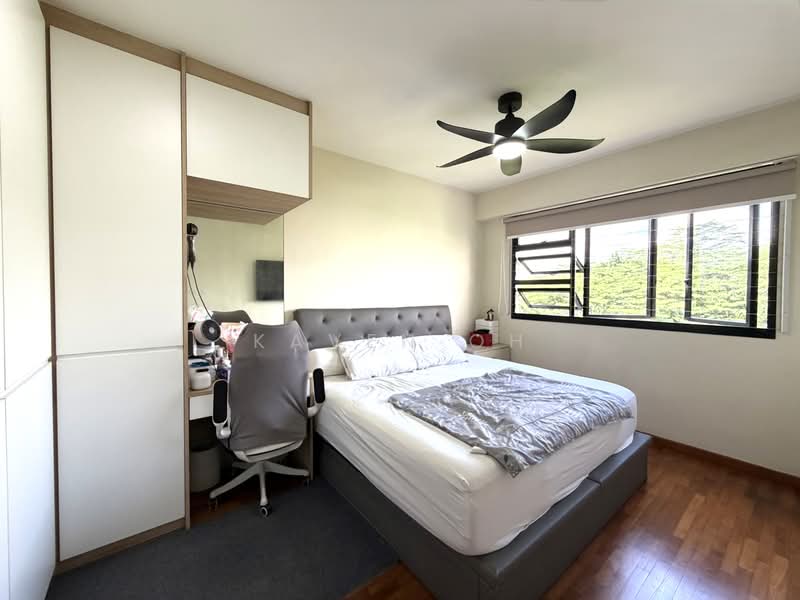 467B Bukit Batok West Avenue 9, 467B Bukit Batok West Avenue 9, 3 Bedrooms, 1,216 sqft, HDB Flat For Sale, by Kaven Oh, 500187050 - Master Bedroom - PropertyGuru.com.sg