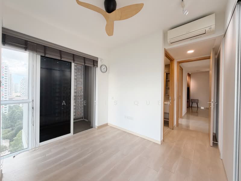High Park Residences, 31 Fernvale Road, 3 Bedrooms, 872 sqft, Condominium For Sale, by Alexis Quek, 500187054 - Living Room - PropertyGuru.com.sg