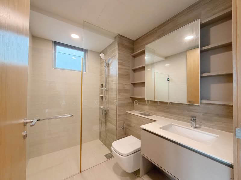 High Park Residences, 31 Fernvale Road, 3 Bedrooms, 872 sqft, Condominium For Sale, by Alexis Quek, 500187054 - Bathroom - PropertyGuru.com.sg