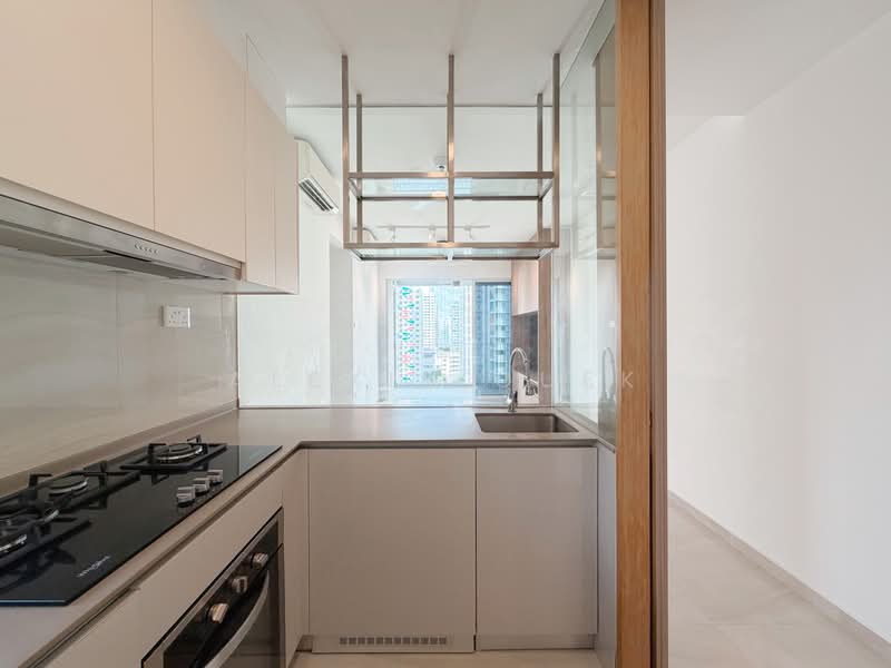 High Park Residences, 31 Fernvale Road, 3 Bedrooms, 872 sqft, Condominium For Sale, by Alexis Quek, 500187054 - Kitchen - PropertyGuru.com.sg