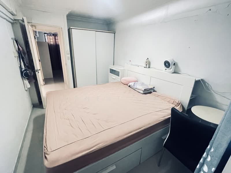 146 Potong Pasir Avenue 1, 146 Potong Pasir Avenue 1, 2 Bedrooms, 688 sqft, HDB Flat For Sale, by Ernest Lim, 500187063 - Bedroom - PropertyGuru.com.sg