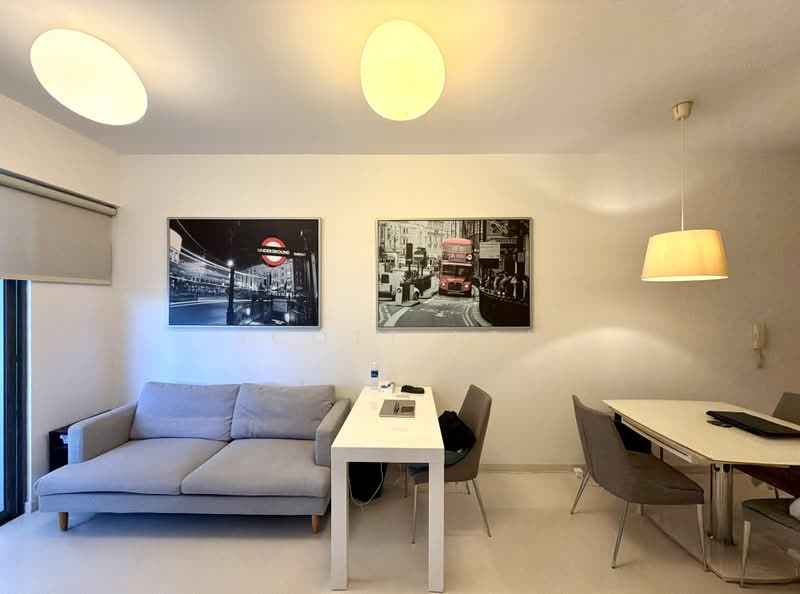 38 I Suites, 38 Ipoh Lane, 2 Bedrooms, 689 sqft, Condominium For Sale, by Scott Loh, 500187064 - Living & Dining - PropertyGuru.com.sg