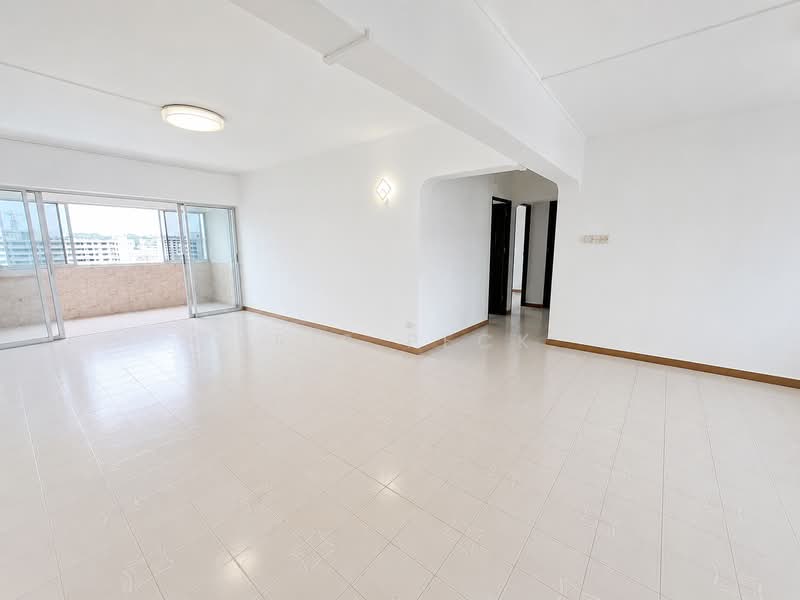 601 Bedok Reservoir Road, 601 Bedok Reservoir Road, 3 Bedrooms, 1,302 sqft, HDB Flat For Sale, by Iris Peck, 500187066 - Living Room - PropertyGuru.com.sg