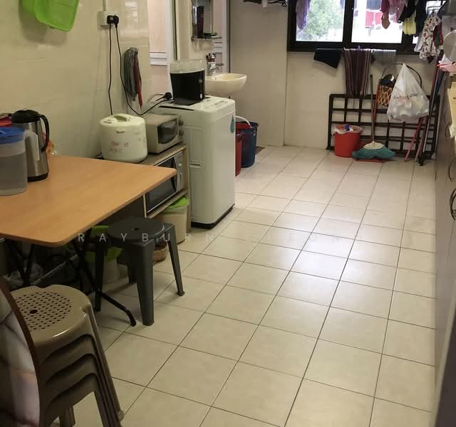 19 Marsiling Lane, 19 Marsiling Lane, 2 Bedrooms, 735 sqft, HDB Flat For Rent, by Rayburn Cheong, 500187079 - Kitchen - PropertyGuru.com.sg