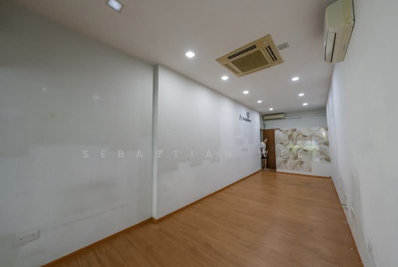 104 Jurong East Street 13, , 380 sqft, Shop / Shophouse For Rent, by Sebastian Wee, 500187095 - Interior - CommercialGuru.com.sg