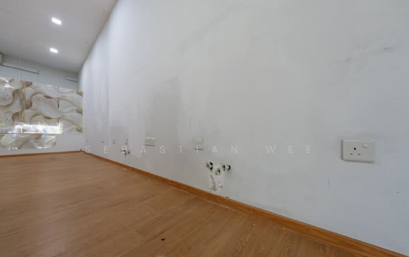 104 Jurong East Street 13, , 380 sqft, Shop / Shophouse For Rent, by Sebastian Wee, 500187095 - Interior - CommercialGuru.com.sg