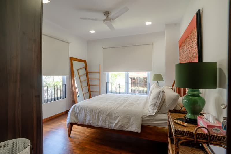 NS Facing! Next to Park! Modern Rustic 2.5 Storey Semi Detached in Hillview Estate, Chu Yen St / Jln Dermawan / Jln Remaja, 5 Bedrooms, 3,200 sqft, Semi-Detached House For Sale, by Mak Hui Lyn, 500187100 - Bedroom - PropertyGuru.com.sg
