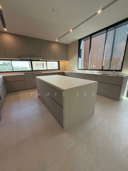 Brand new GCB! Bring Your Luggage! High End fittings and furniture with lift, pool, wine cellar!, , 7 Bedrooms, 15,000 sqft, Good Class Bungalow For Sale, by James Jau, 500187103 - Kitchen - PropertyGuru.com.sg