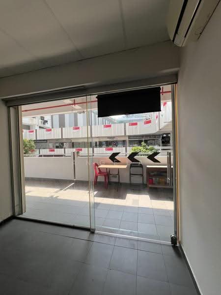 Tanjong Pagar Plaza, Tanjong Pagar Plaza, Chinatown / Tanjong Pagar, 250 sqft, Shop / Shophouse For Rent, by Angela Chua 蔡斯琪, 500187112 - Balcony - CommercialGuru.com.sg