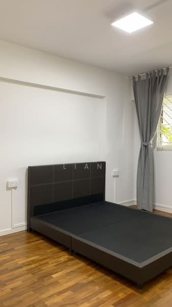 424 Tampines Street 41, 424 Tampines Street 41, 2 Bedrooms, 797 sqft, HDB Flat For Sale, by Clara Lian, 500187115 - Bedroom - PropertyGuru.com.sg