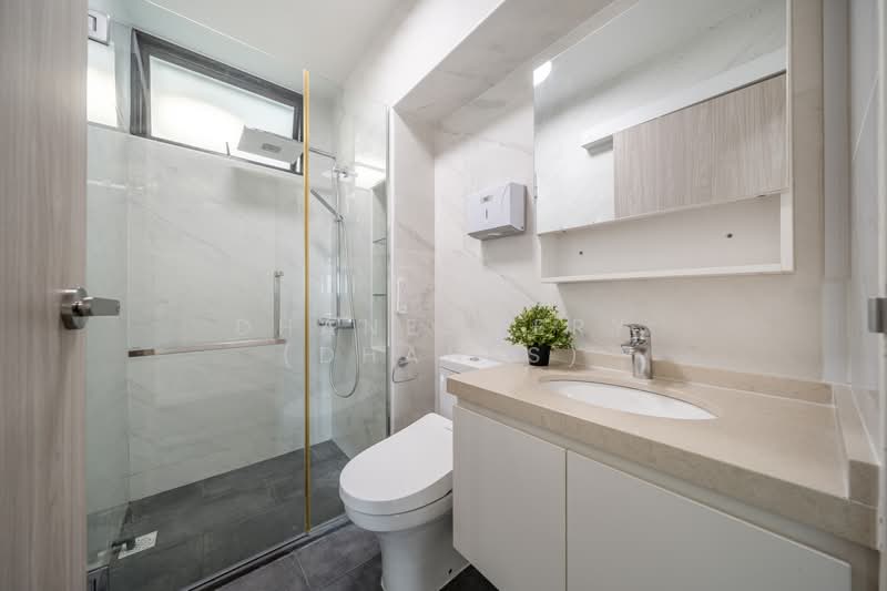14 Upper Boon Keng Road, 14 Upper Boon Keng Road, 3 Bedrooms, 1,313 sqft, HDB Flat For Rent, by Dhaneswery (Dhanes), 500187117 - Bathroom - PropertyGuru.com.sg