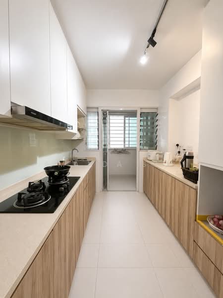 256B Sumang Walk, 256B Sumang Walk, Room Rental, 120 sqft, HDB Flat For Rent, by Amanda Sim, 500187128 - Kitchen - PropertyGuru.com.sg