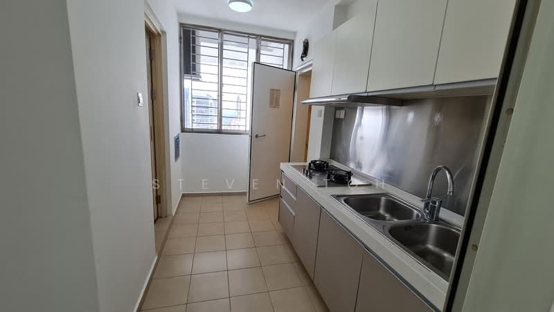 De Royale, 31 Jalan Rama Rama, 3 Bedrooms, 1,281 sqft, Condominium For Rent, by Steven Toh, 500187130 - Kitchen - PropertyGuru.com.sg