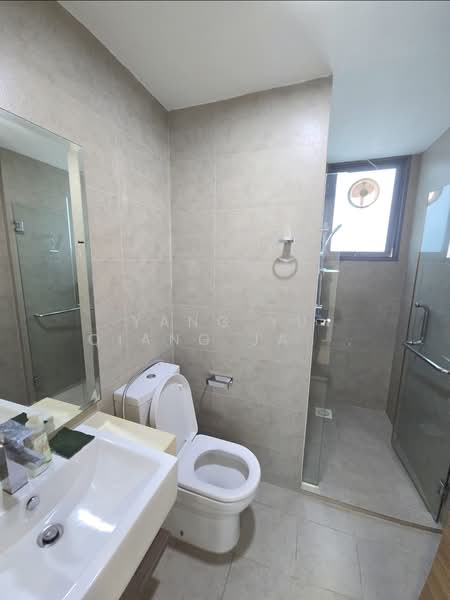 The Canopy, 71 Yishun Avenue 11, 3 Bedrooms, 1,206 sqft, Executive Condominium For Rent, by Yang Yu Qiang Jaraldmine, 500187156 - Bathroom - PropertyGuru.com.sg