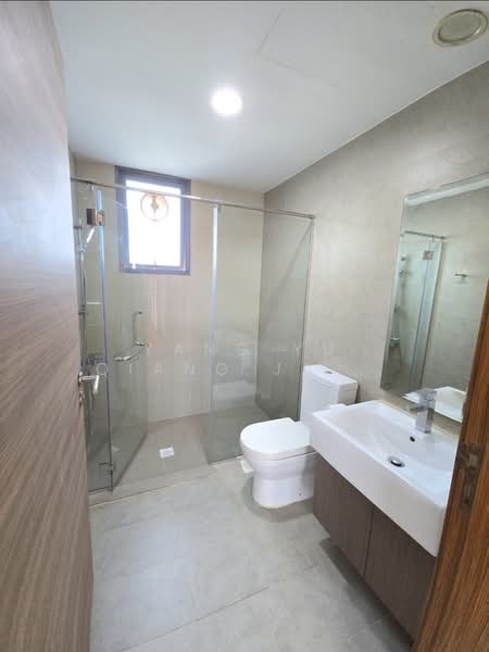 The Canopy, 71 Yishun Avenue 11, 3 Bedrooms, 1,206 sqft, Executive Condominium For Rent, by Yang Yu Qiang Jaraldmine, 500187156 - Bathroom - PropertyGuru.com.sg